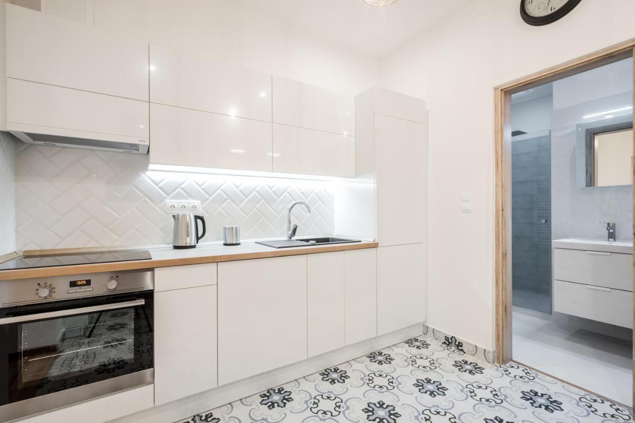 Architecture Fan'S Apartment Near Opera House Budapest Eksteriør bilde